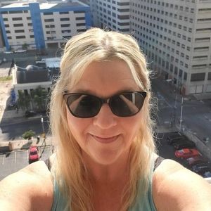 Meet your Posher, Tracey